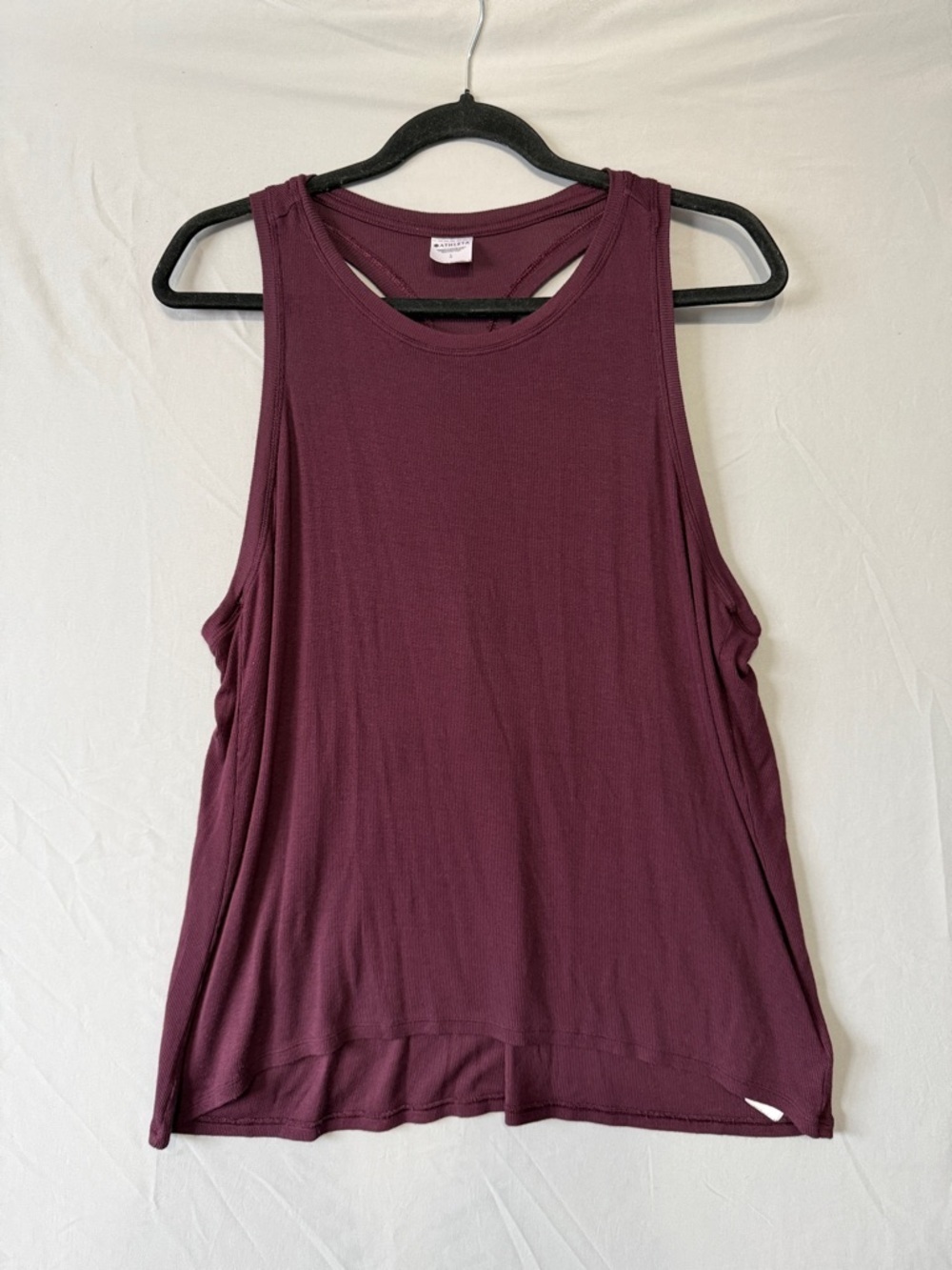 Athleta Womens Essence Relaxed High-Low Tank Top L Burgundy Yoga Gym Workout